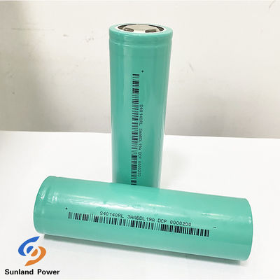 3.0V 15Ah pin ion natri hình trụ 40140 pin với tỷ lệ 3C cho hệ thống năng lượng mặt trời
