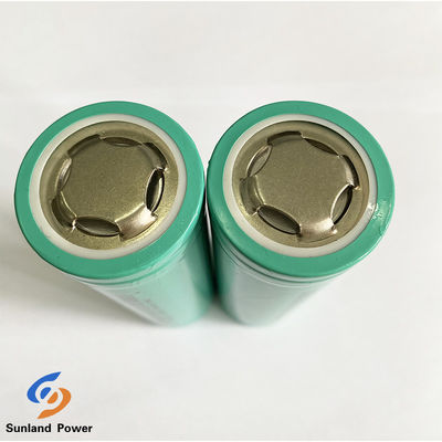 3.0V 15Ah pin ion natri hình trụ 40140 pin với tỷ lệ 3C cho hệ thống năng lượng mặt trời